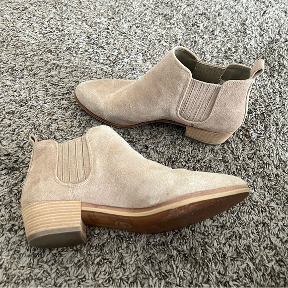 Michael Kors Thea Chelsea Ankle Booties Tan 8.5 - Picture 4 of 6